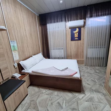 Bal-Meyir Hotel Almaty Bagian luar foto