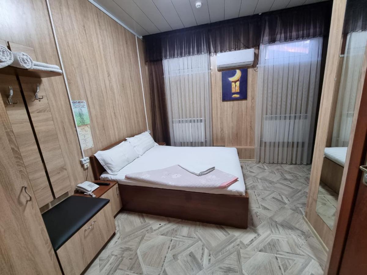 Bal-Meyir Hotel Almaty Bagian luar foto